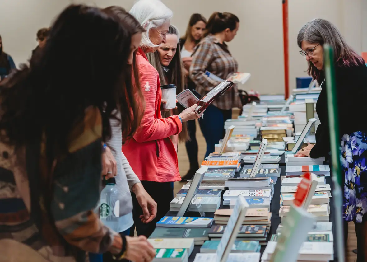busy-bookstore-shoppers.jpg