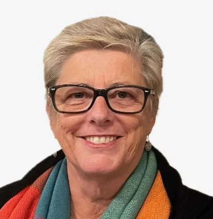 Janet Benge